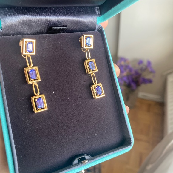 Tiffany limited Jewel Box drop earrings - Picture 2 of 4